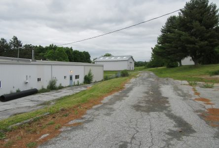Paradis pushing to reopen Experimental Farm in Frelighsburg