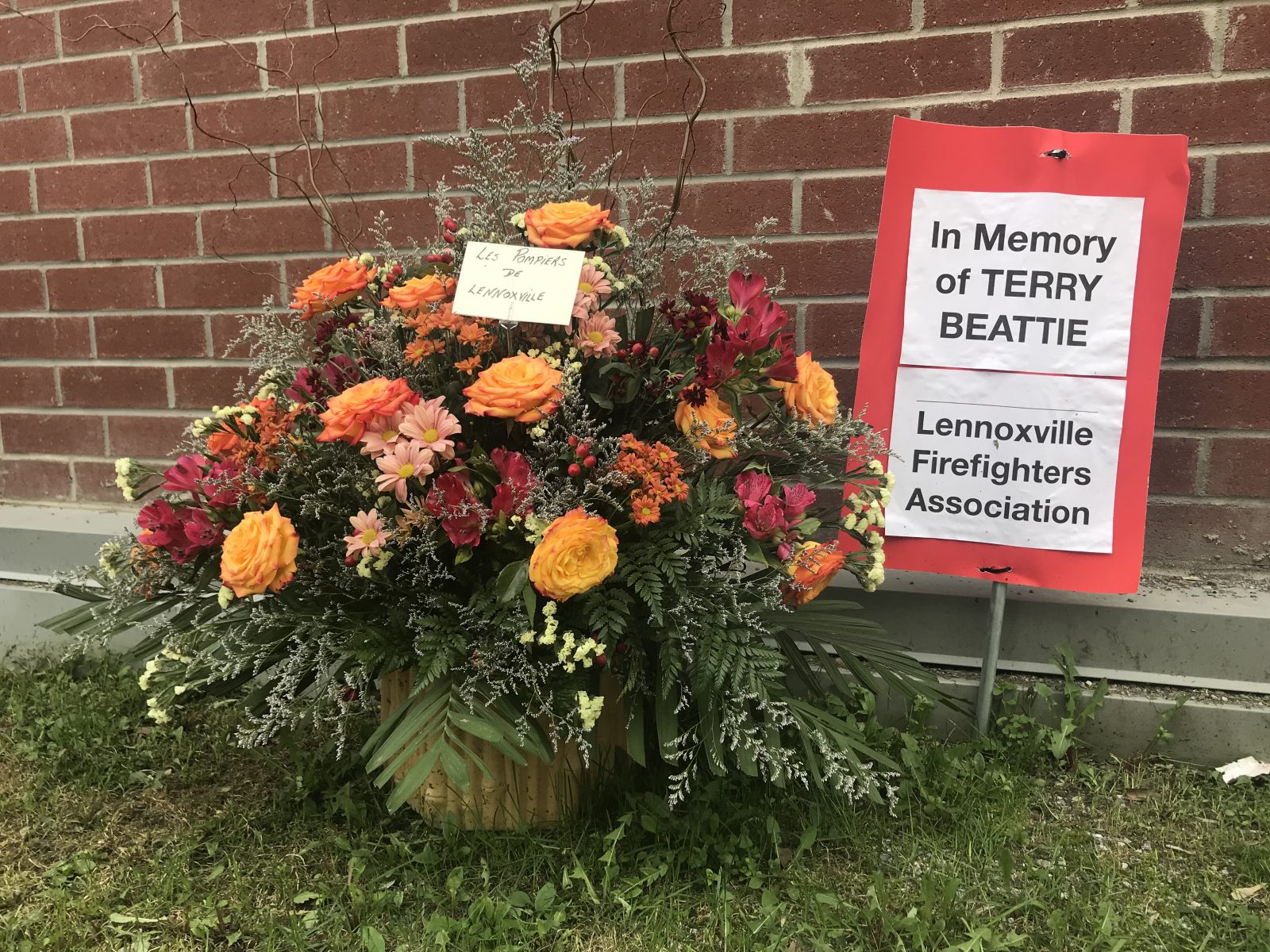 Lennoxville firefighters pay tribute to Terry Beattie