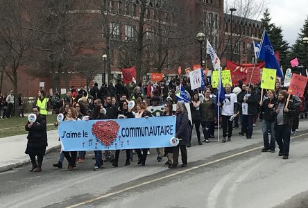 May Day demonstration for better working conditions among ­community organizations