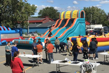 Annual community block party draws a crowd in Lennoxville