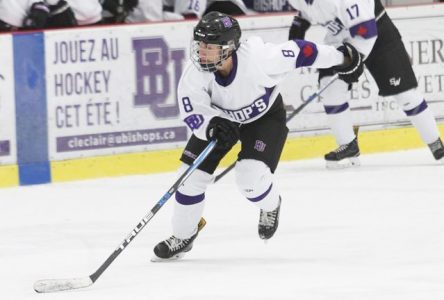 Gaiters’ women’s hockey falls to Minot State in semifinals in Texas nationals