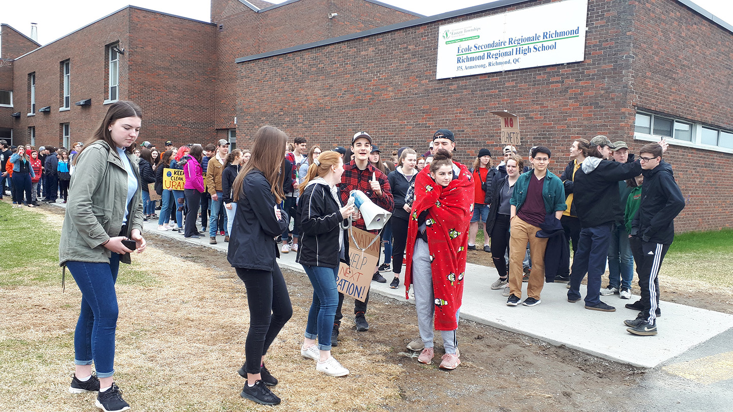 Richmond Regional ­students walk out for the Earth