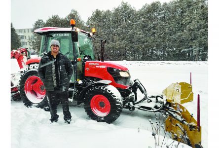 Snow removal workers gear up for first major snowfall of the new year
