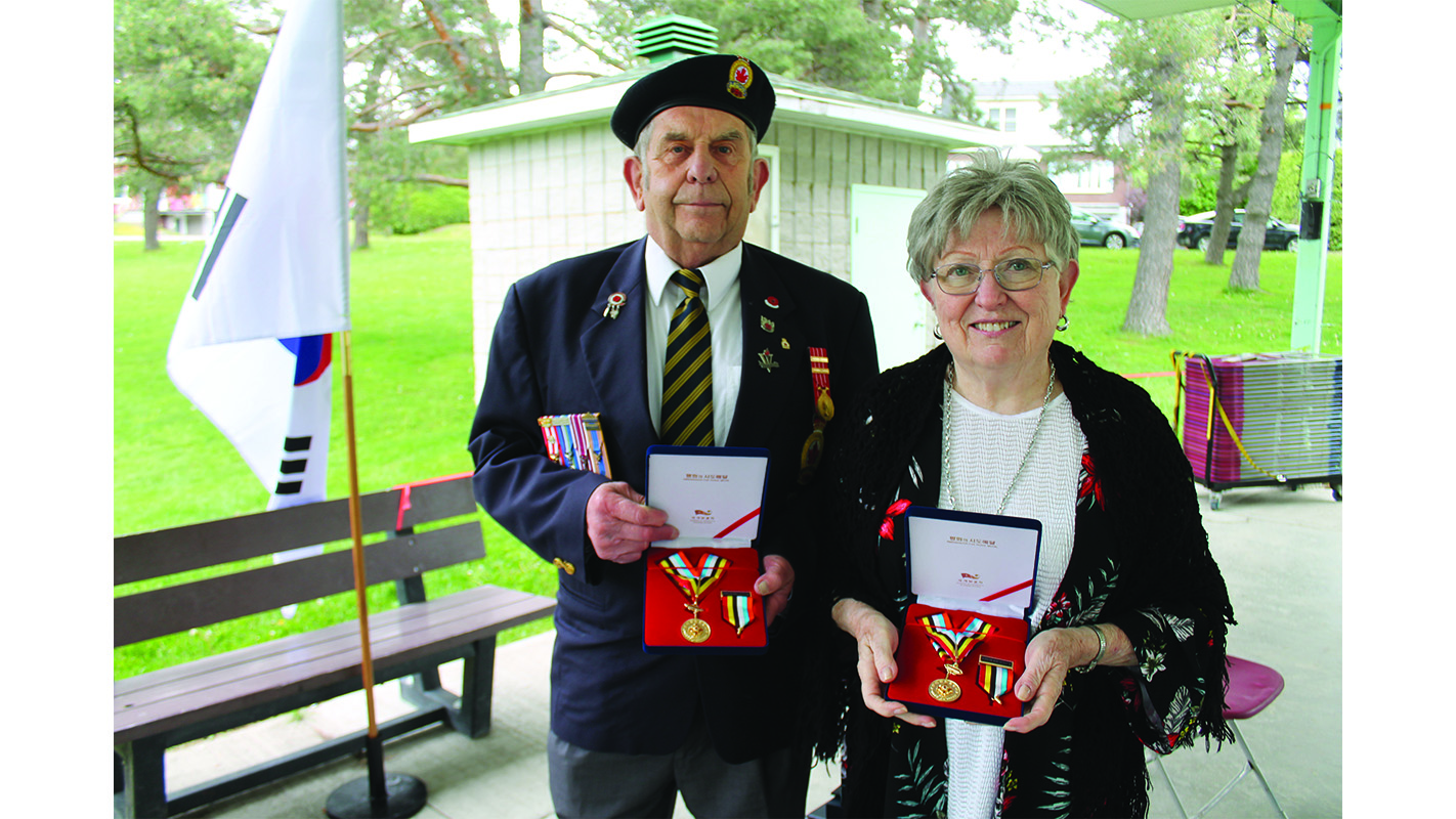 Korean war vets honoured  in Sherbrooke