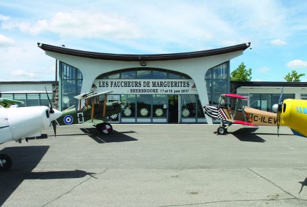 Sherbrooke Airport continues to search for commercial airline partners