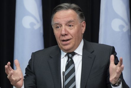 Legault drops vaccine tax over worries about dividing Quebecers