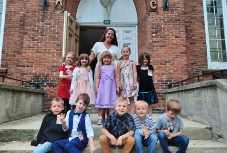Waterloo Elementary hits the red carpet for Adventures of Fairy Tales