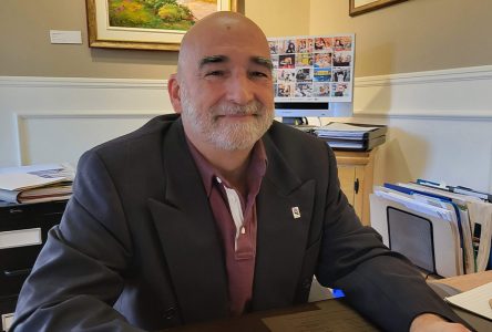 Charron to stand for Quebec Liberals in Saint-François