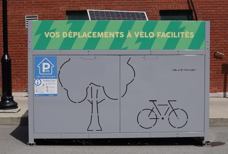 Bicycle lockers now available in Sherbrooke and Magog