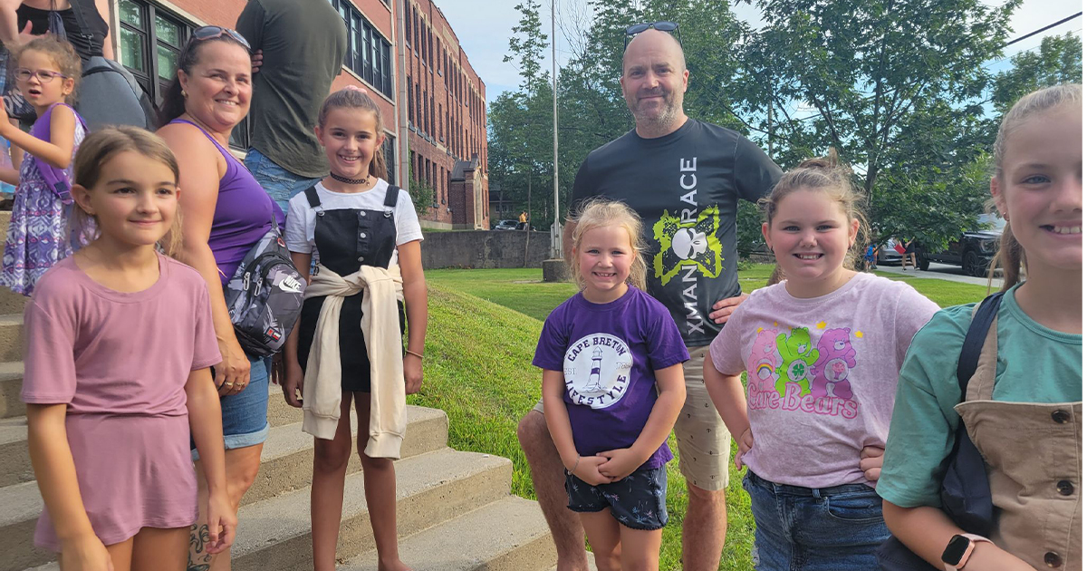 Sherbrooke Elementary welcomes students back with a barbecue