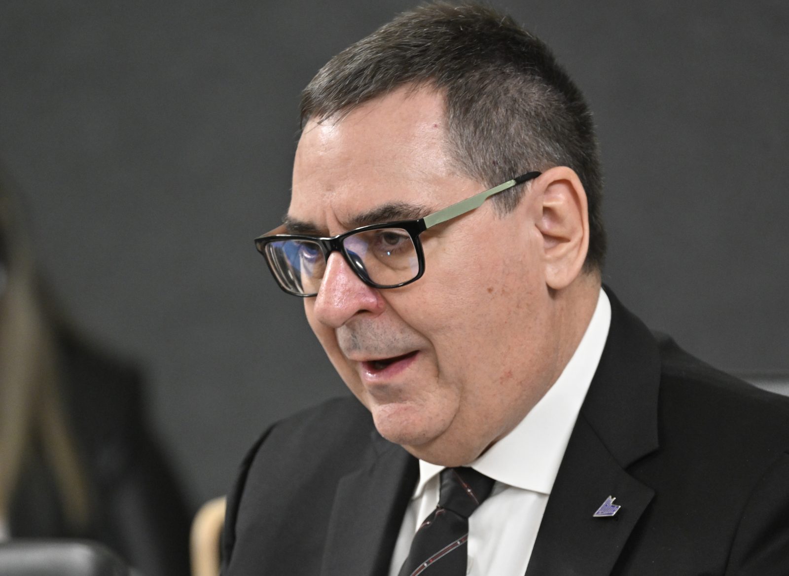 QMJHL commissioner resigns after 37 years