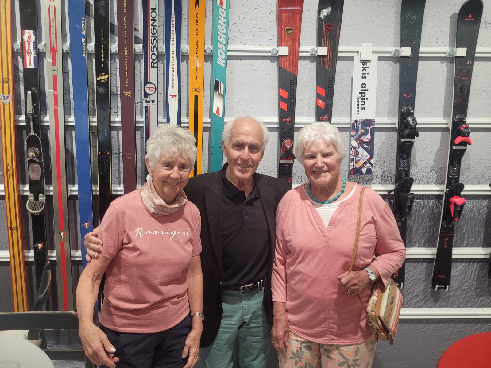 Former Olympian Nancy Greene meets fans in Bromont